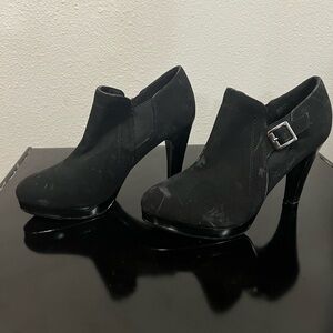 Elegant Black Women's Heeled Ankle Boots